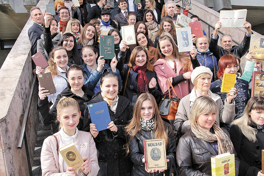 «Кобзар» у кожного свій. Фото Володимира КОВалеНКа